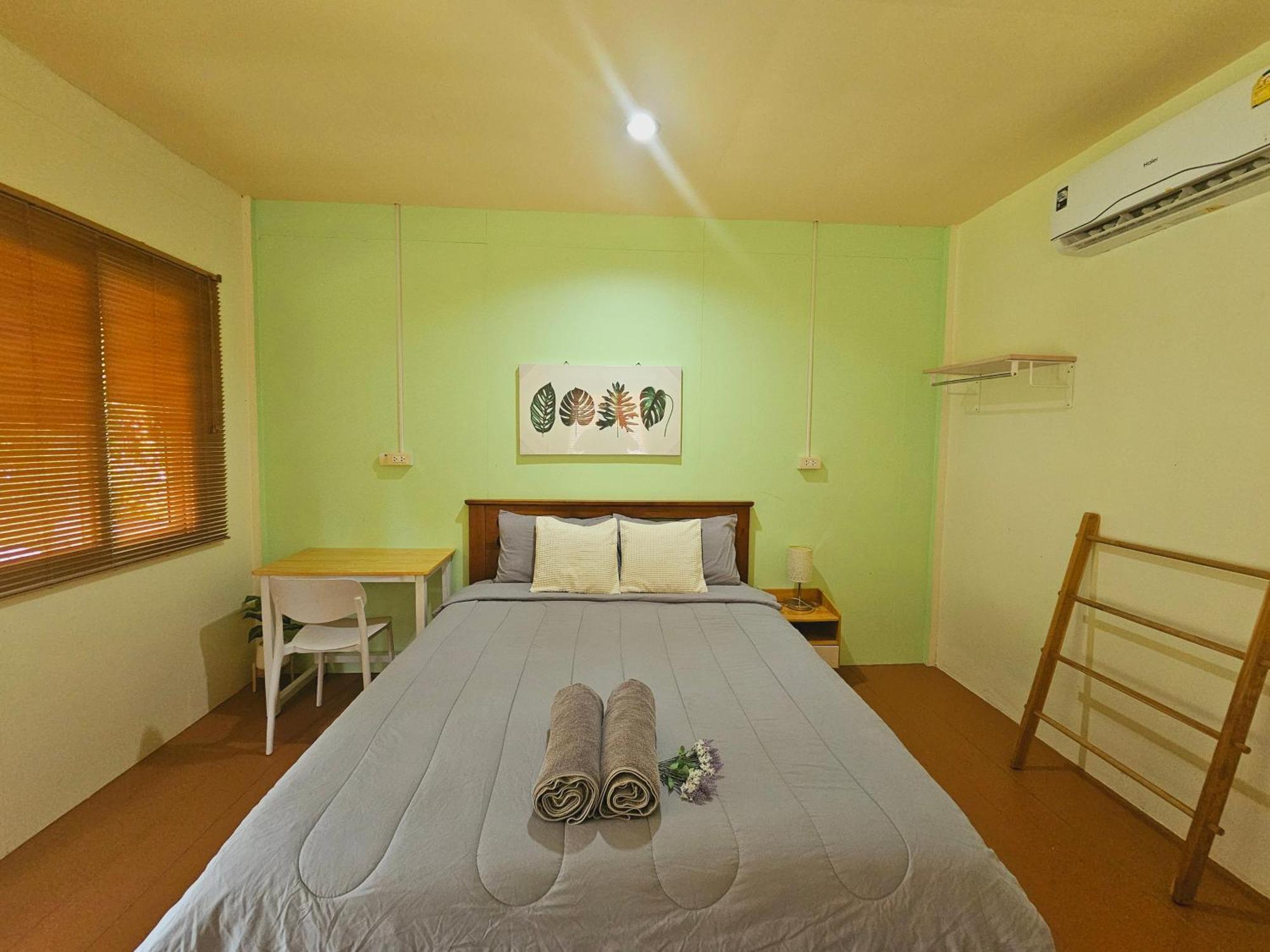 Baan Suan Khun Ta บ้านพักสวนคุณตา Дом отдыха Ко Чанг