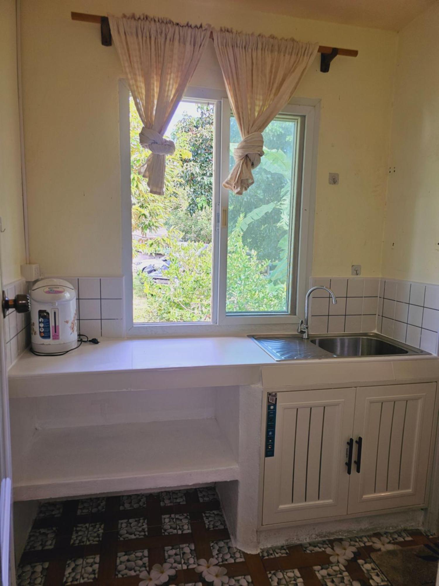 Baan Suan Khun Ta บ้านพักสวนคุณตา Casa vacanze *